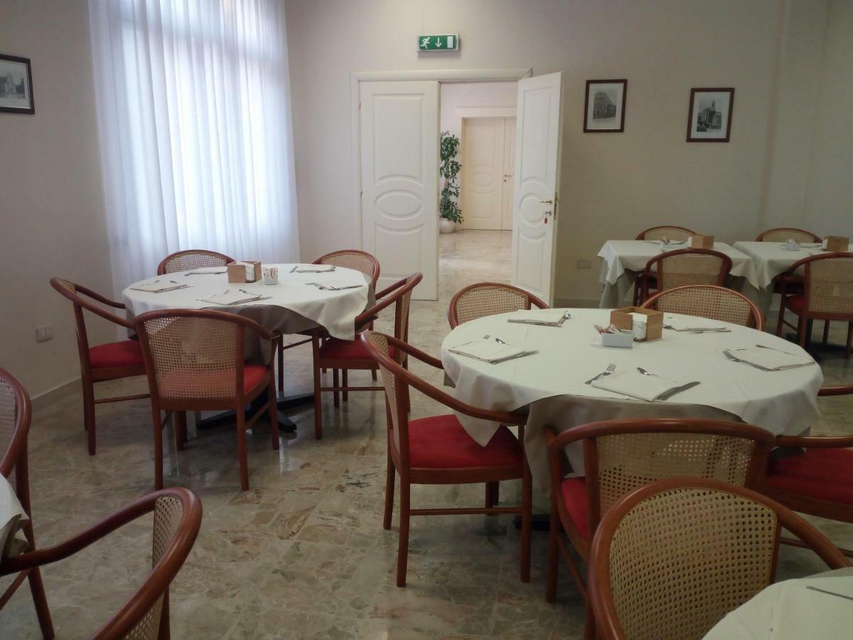 Hotel San Lorenzo Pegognaga Eksteriør bilde
